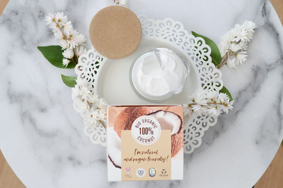 Rich Coconut multi nawilżający krem na dzień Eveline